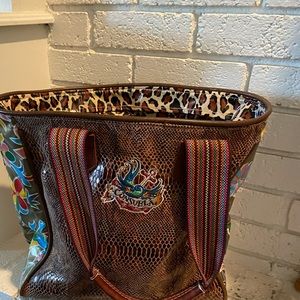 Consuela tote